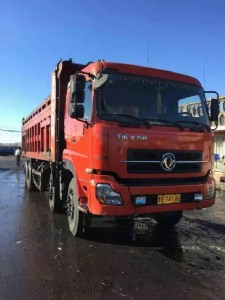 �\���ۖ|�L���֚W����ǰ�ĺ����ж܇